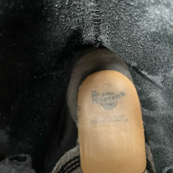 Dr. Martens smooth black leather 1490's - Picture 10 of 12